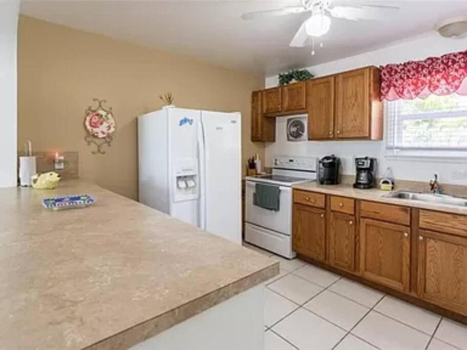 Lovely 1 Bedroom Unit Across From Lido Key Beach Sarasota Exterior foto